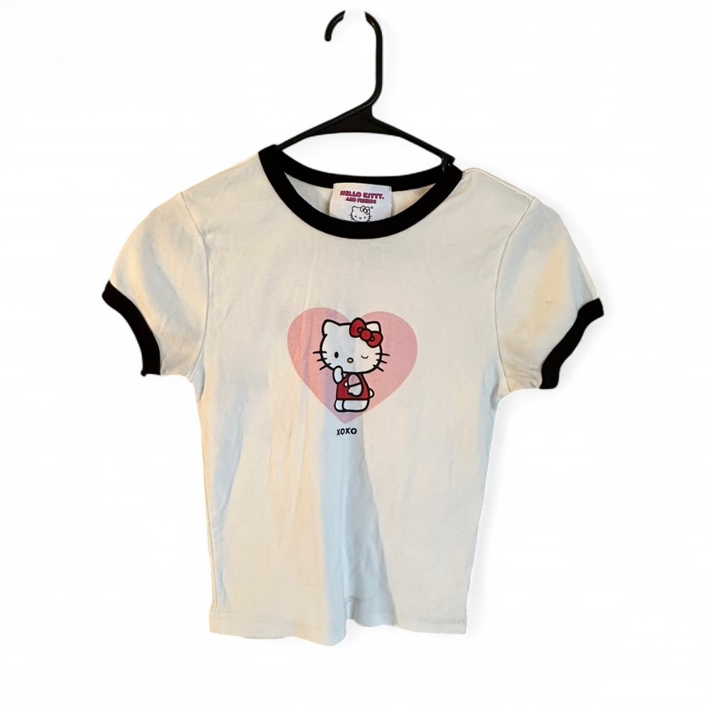 Forever 21 Hello Kitty White BabyDoll Tee y2k vintage style size M